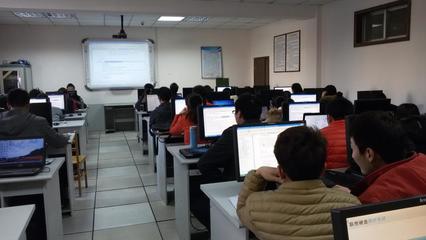 校企联合课程设计有序推进，助力软件外包服务人才培养